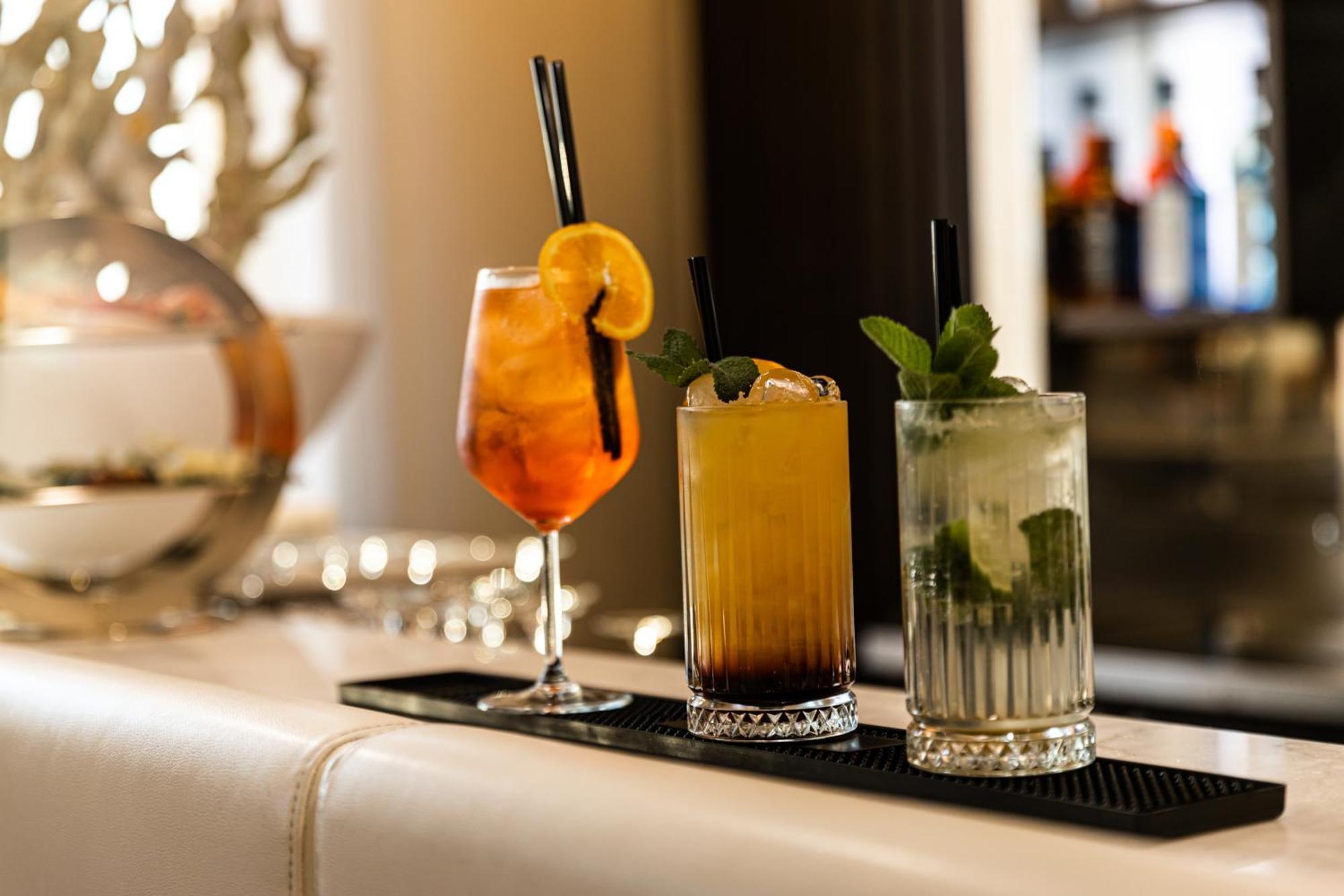 Papillo & 4* Roma