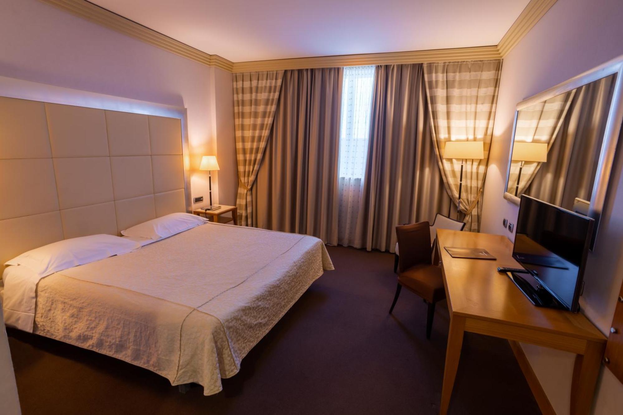 Hotel Papillo &